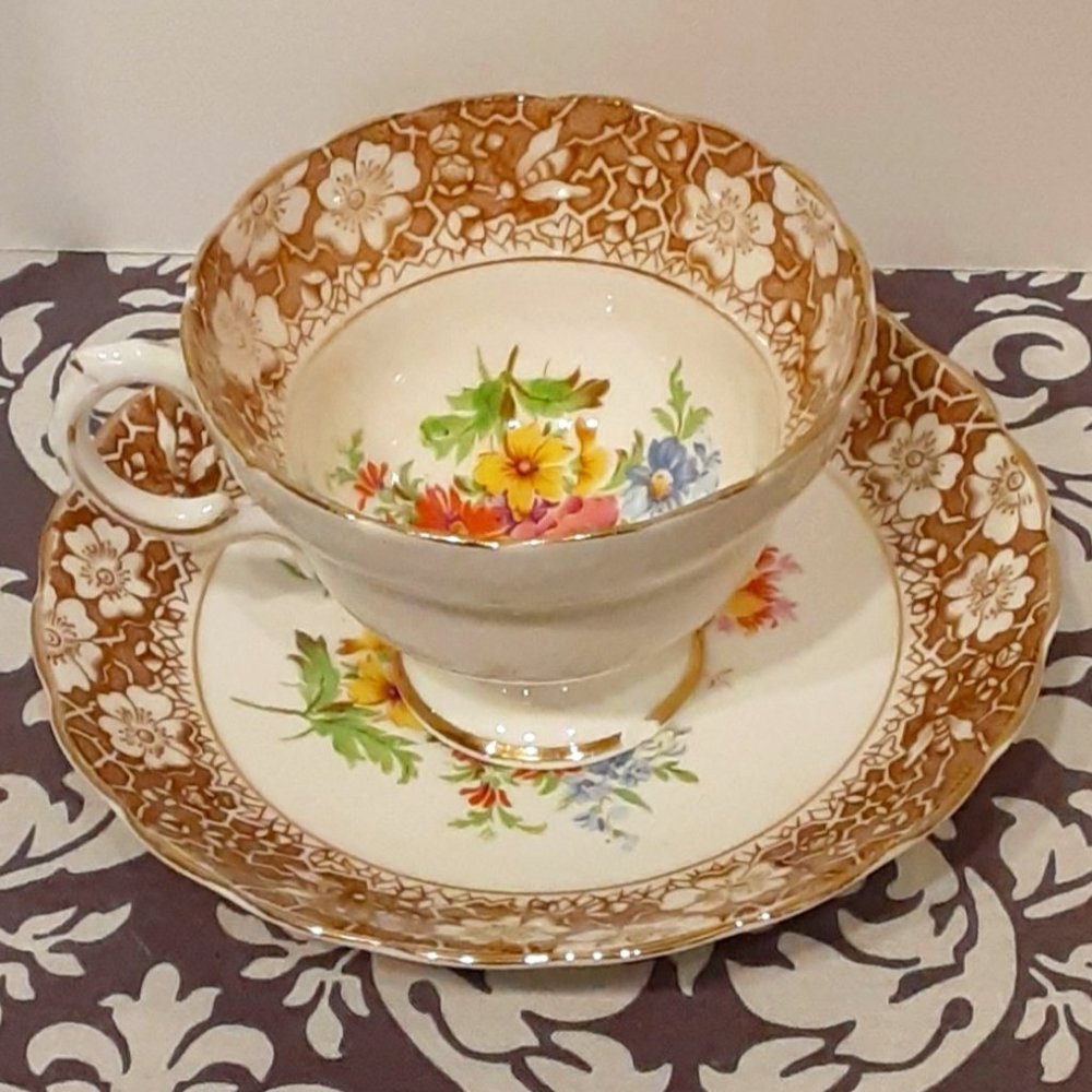 Rosina Bone China Teacup & Saucer Floral Design A5
